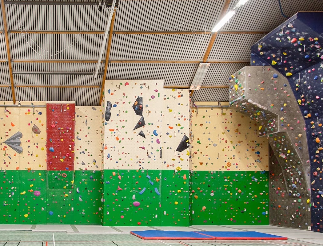 Gymnase du Parc du Château 2